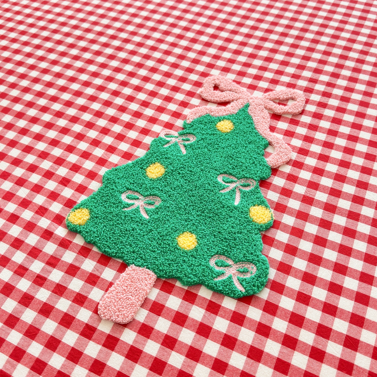 91家纺网 家纺一手货源 找家纺 乐美家纺 2026新款全棉纯棉水洗棉毛巾绣单品床笠单件床笠 圣诞树