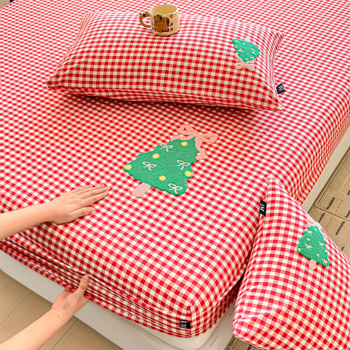 91家纺网 家纺一手货源 找家纺 乐美家纺 2026新款全棉纯棉水洗棉毛巾绣单品床笠单件床笠 圣诞树