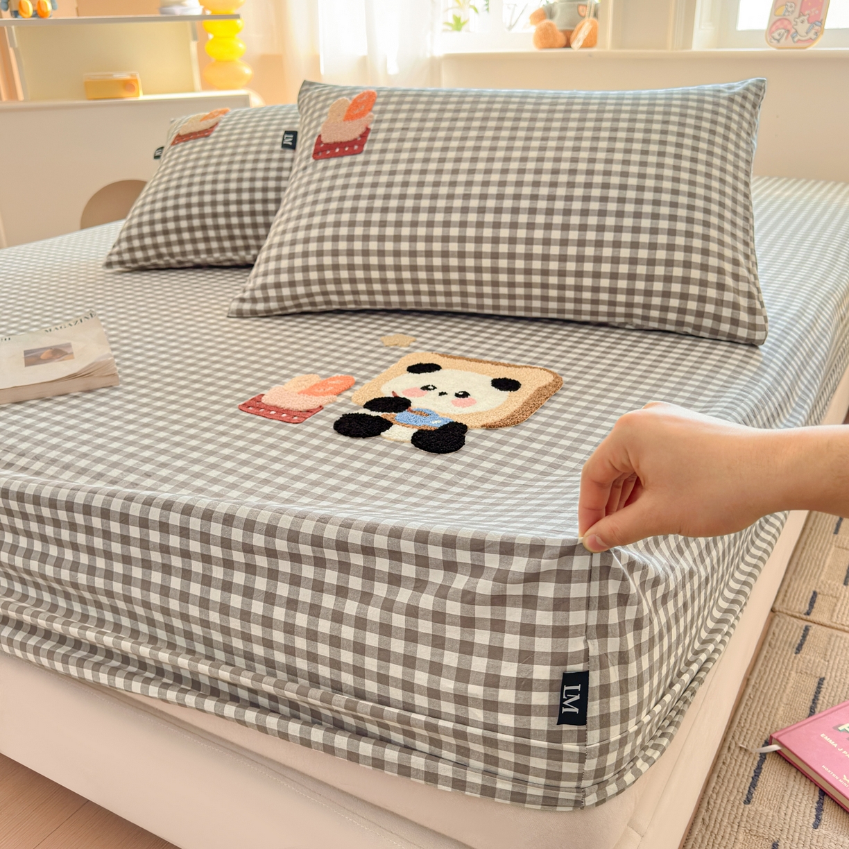 91家纺网 家纺一手货源 找家纺 乐美家纺 2026新款全棉纯棉水洗棉毛巾绣单品床笠单件床笠 吐司熊猫