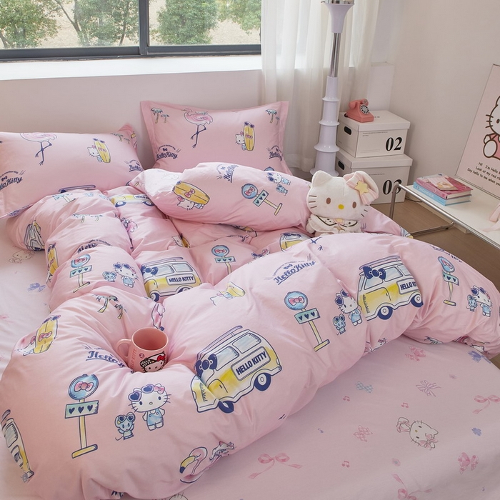 91家纺网 家纺一手货源 找家纺 蘭菲家纺 2026新款全棉三丽欧印花卡通四件套 快乐休假