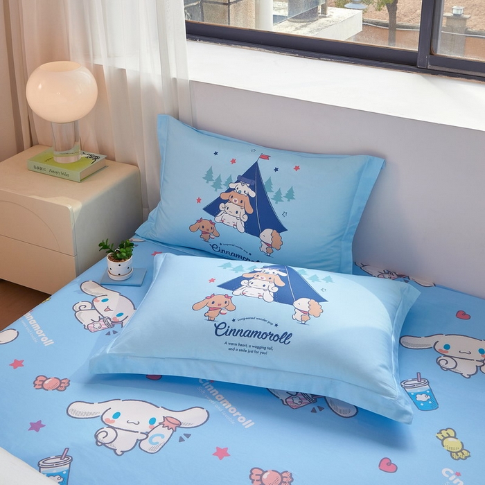 91家纺网 家纺一手货源 找家纺 蘭菲家纺 2026新款全棉三丽欧印花卡通四件套 露营快乐