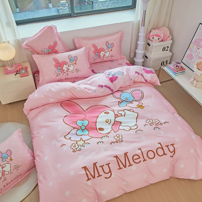 91家纺网 家纺一手货源 找家纺 蘭菲家纺 2026新款全棉三丽欧印花卡通四件套 轻松美乐蒂