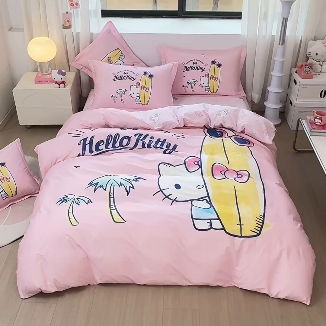 91家纺网 家纺一手货源 找家纺 蘭菲家纺 2026新款全棉三丽欧印花卡通四件套 夏日快乐