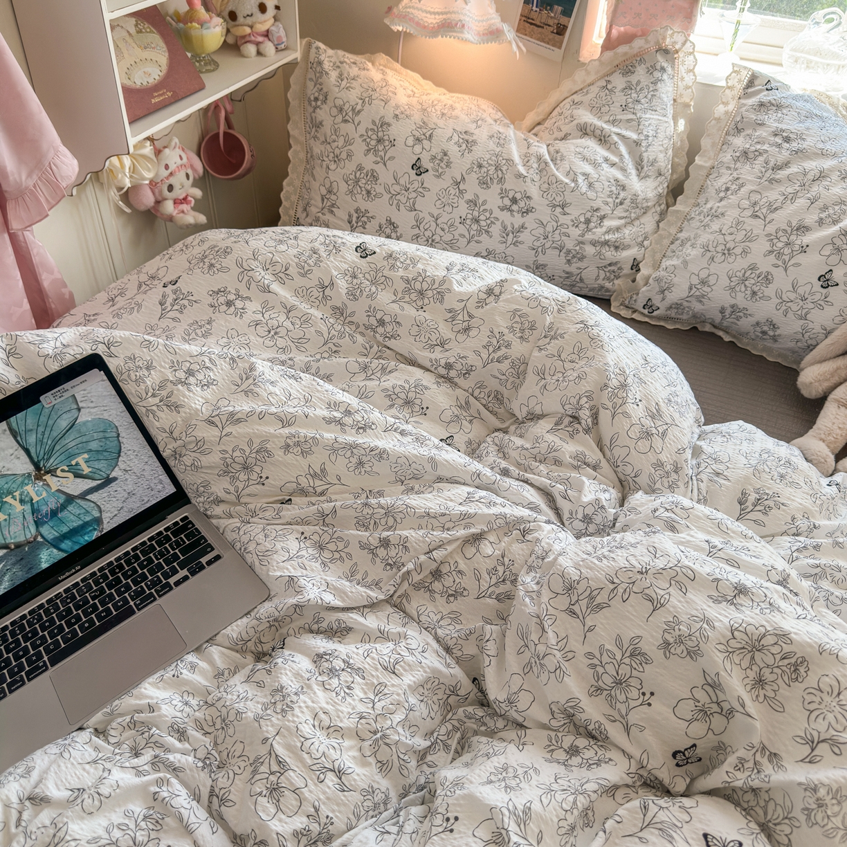 91家纺网 家纺一手货源 找家纺 优卡迪家纺馆 2026新款全棉花边皱皱棉双层纱四件套下载文件包含买家秀 蝶舞