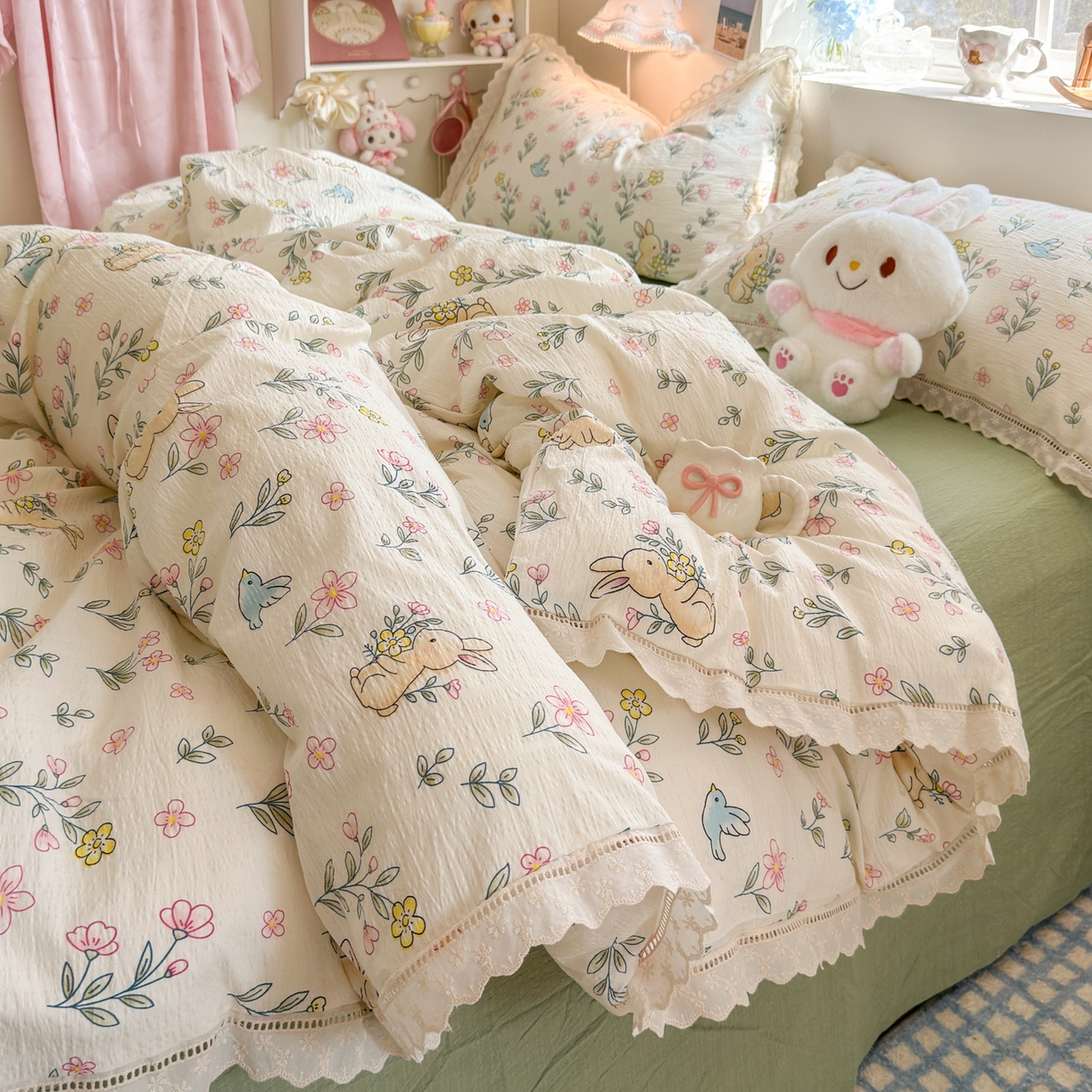 91家纺网 家纺一手货源 找家纺 优卡迪家纺馆 2026新款全棉花边皱皱棉双层纱四件套下载文件包含买家秀 花园小兔