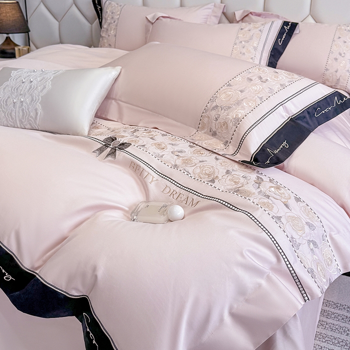 91家纺网 家纺一手货源 找家纺 欣宜家纺 2026春夏新款60支A类新疆长绒棉刺绣全棉四件套纯棉床品套件 玛丽-轻奢粉