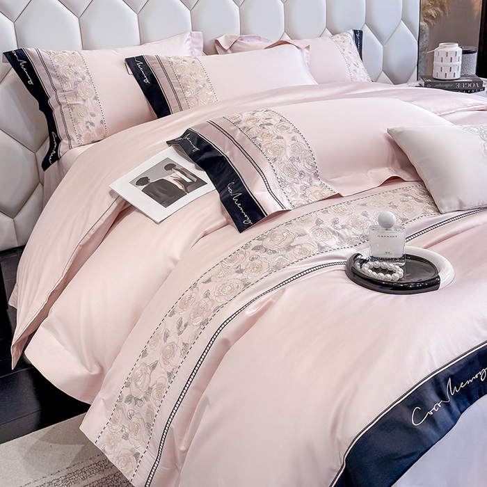 91家纺网 家纺一手货源 找家纺 欣宜家纺 2026春夏新款60支A类新疆长绒棉刺绣全棉四件套纯棉床品套件 玛丽-轻奢粉