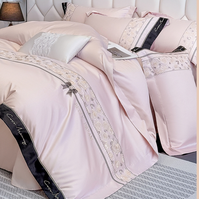 91家纺网 家纺一手货源 找家纺 欣宜家纺 2026春夏新款60支A类新疆长绒棉刺绣全棉四件套纯棉床品套件 玛丽-轻奢粉