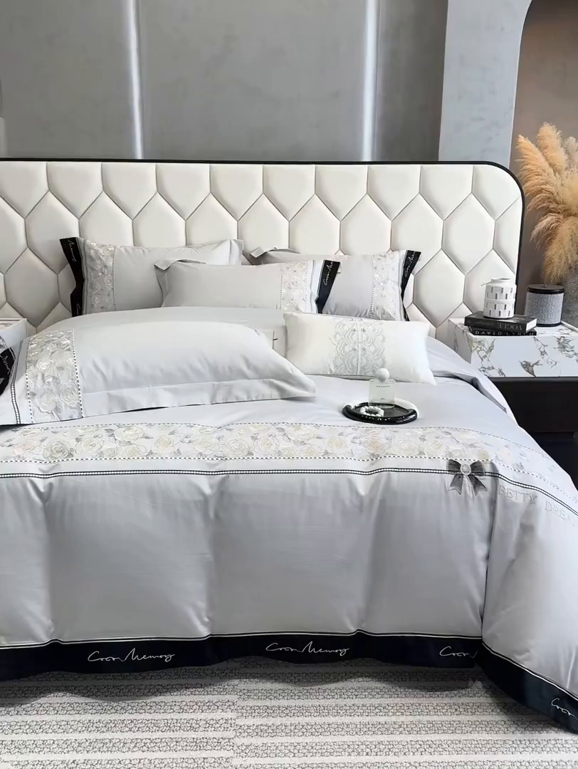 91家纺网 家纺一手货源 找家纺 欣宜家纺 2026春夏新款60支A类新疆长绒棉刺绣全棉四件套纯棉床品套件 玛丽-石灰