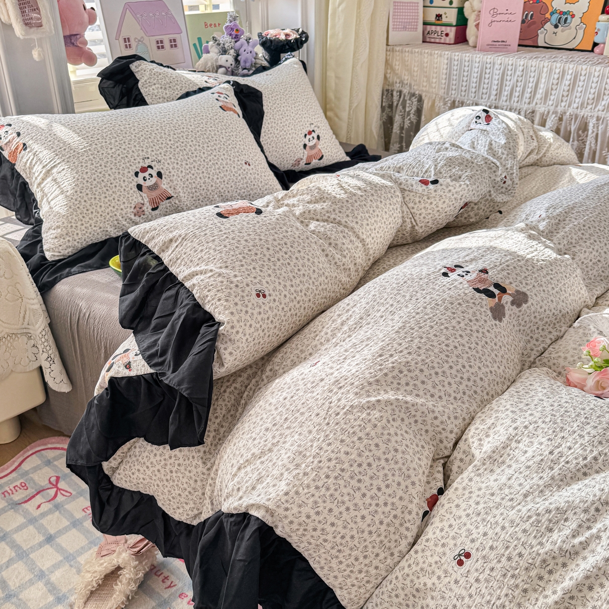 91家纺网 家纺一手货源 找家纺 优卡迪家纺馆 2026新款皱皱棉双层纱黑花边四件套下载文件包含买家秀 静谧时光