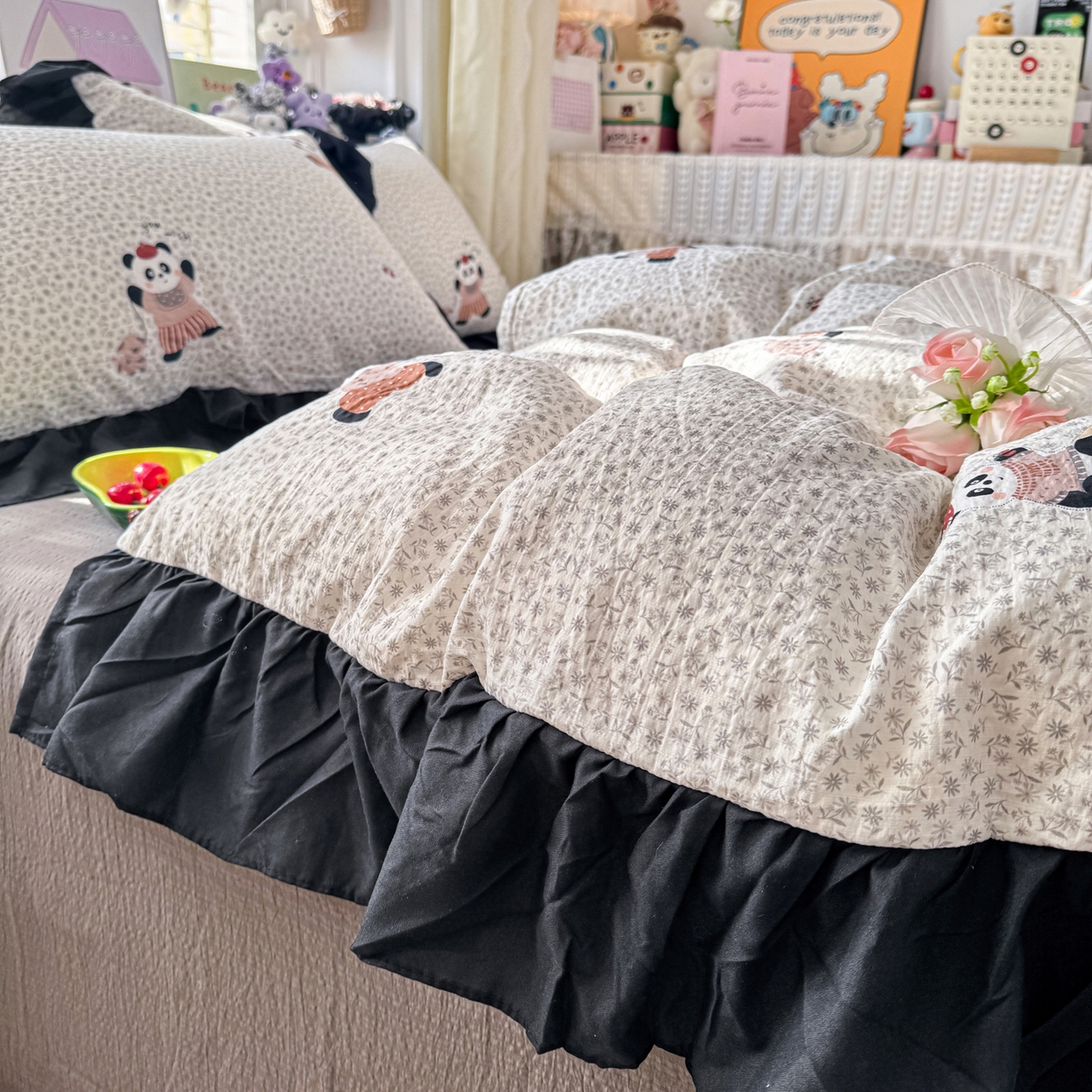 91家纺网 家纺一手货源 找家纺 优卡迪家纺馆 2026新款皱皱棉双层纱黑花边四件套下载文件包含买家秀 静谧时光