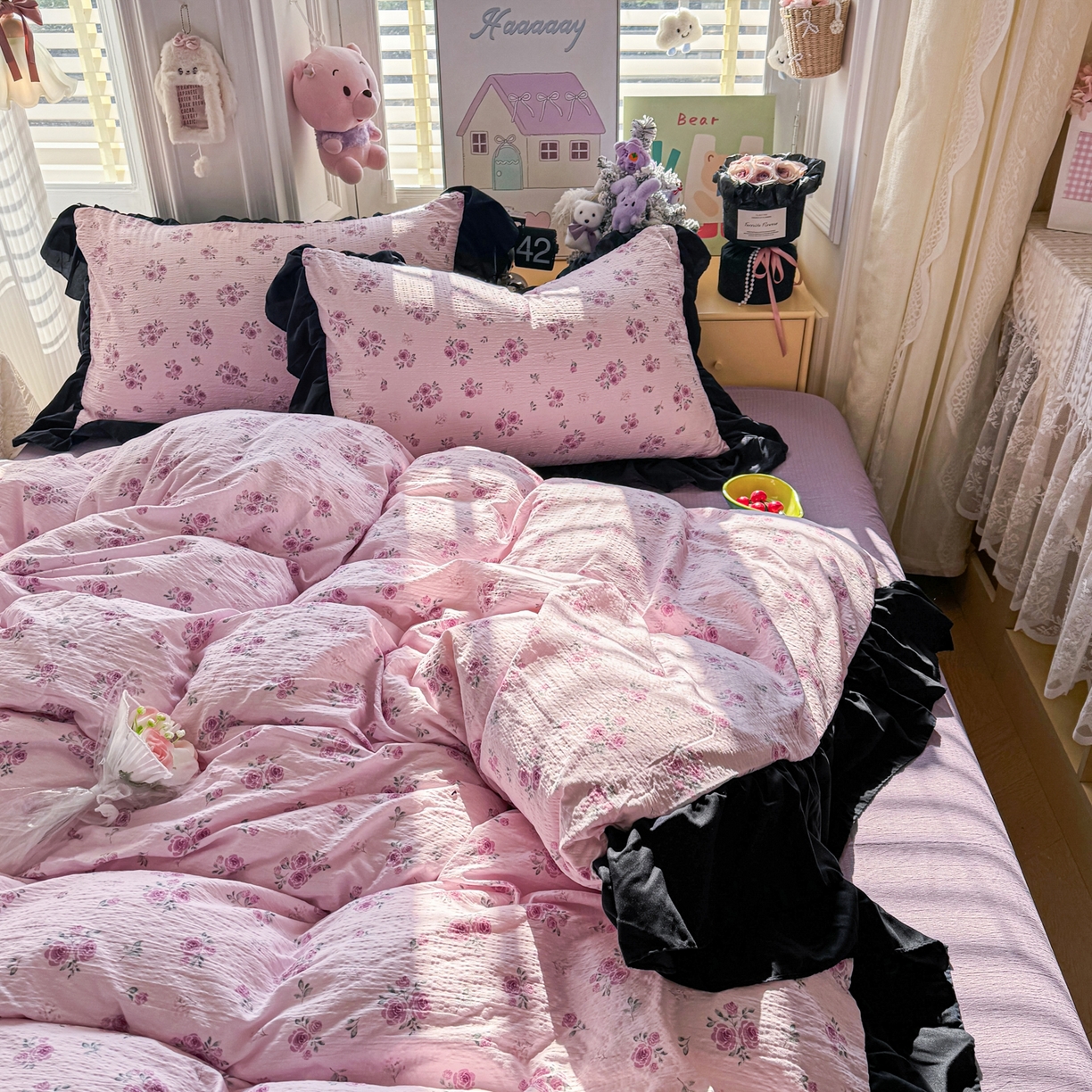 91家纺网 家纺一手货源 找家纺 优卡迪家纺馆 2026新款皱皱棉双层纱黑花边四件套下载文件包含买家秀 午后甜梦