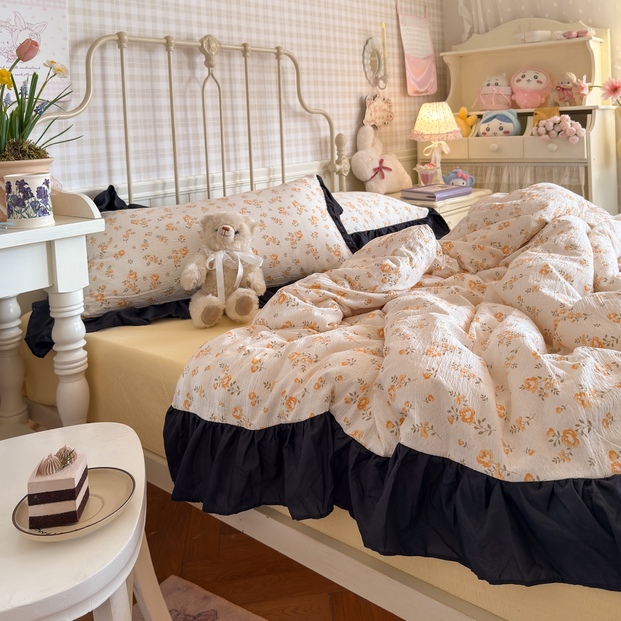 91家纺网 家纺一手货源 找家纺 优卡迪家纺馆 2026新款皱皱棉双层纱黑花边四件套下载文件包含买家秀 拂晓