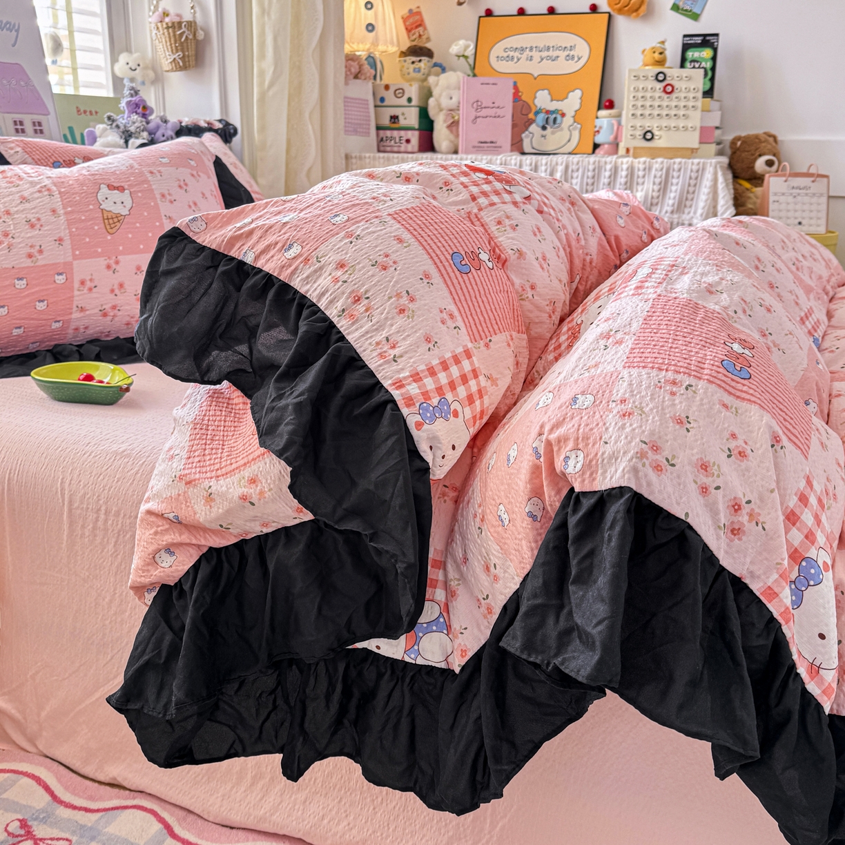 91家纺网 家纺一手货源 找家纺 优卡迪家纺馆 2026新款皱皱棉双层纱黑花边四件套下载文件包含买家秀 花间喵语