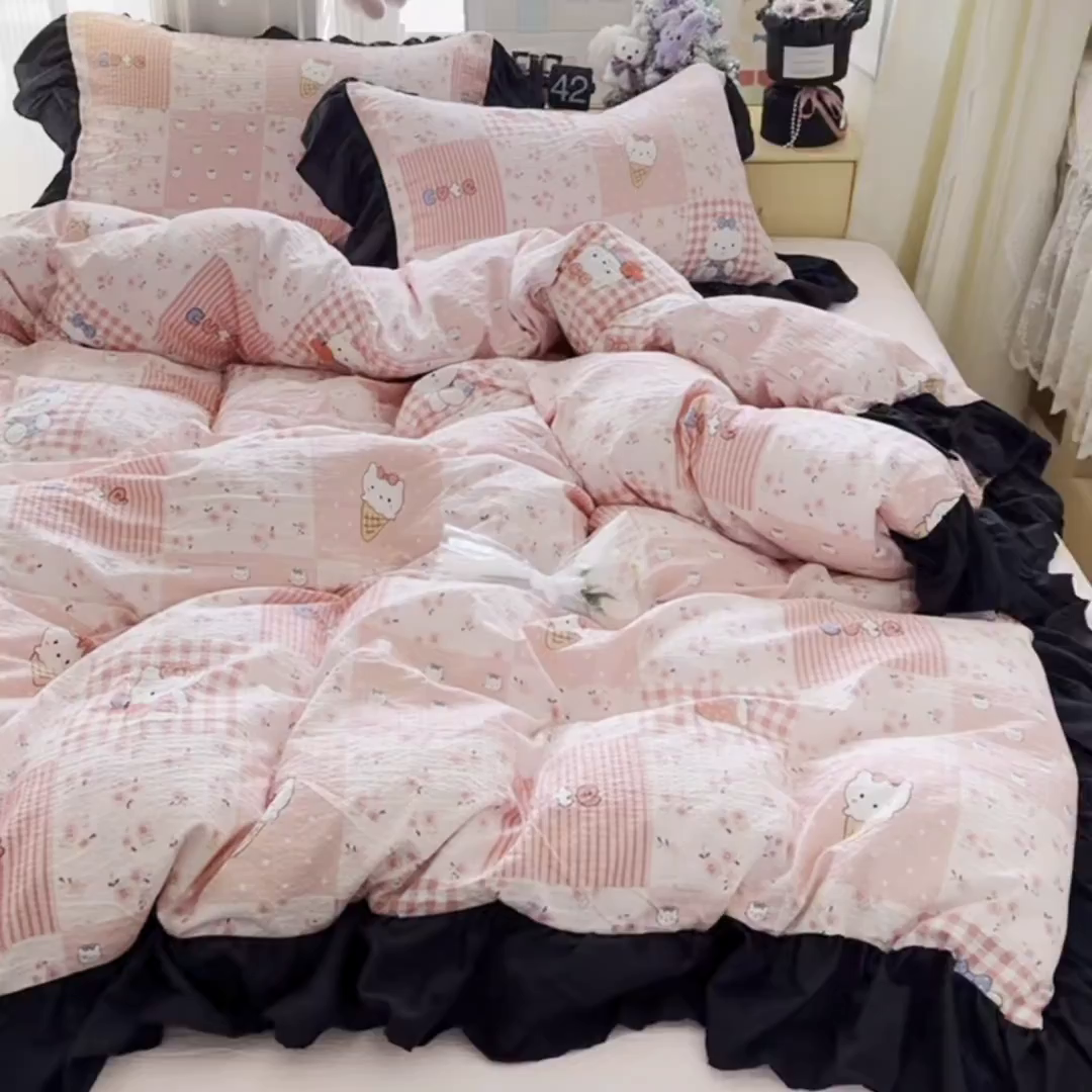91家纺网 家纺一手货源 找家纺 优卡迪家纺馆 2026新款皱皱棉双层纱黑花边四件套下载文件包含买家秀 花间喵语