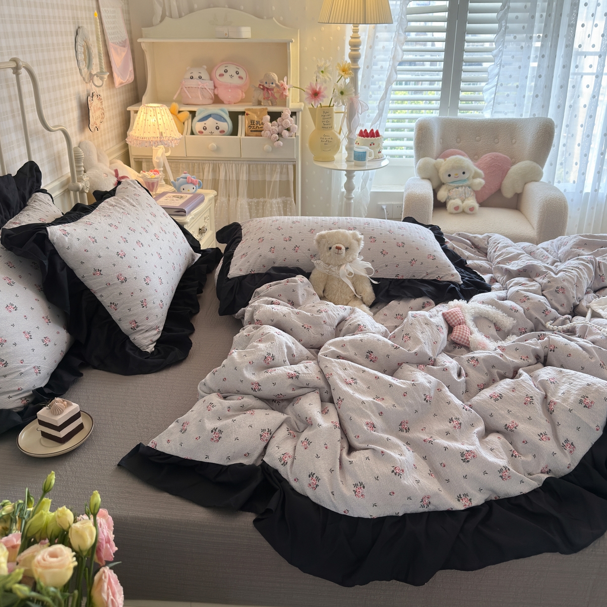 91家纺网 家纺一手货源 找家纺 优卡迪家纺馆 2026新款皱皱棉双层纱黑花边四件套下载文件包含买家秀 花园日记