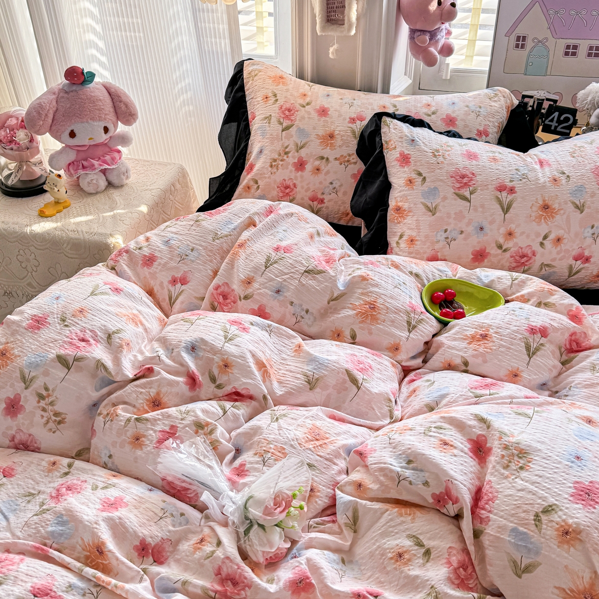 91家纺网 家纺一手货源 找家纺 优卡迪家纺馆 2026新款皱皱棉双层纱黑花边四件套下载文件包含买家秀 温柔蜜语