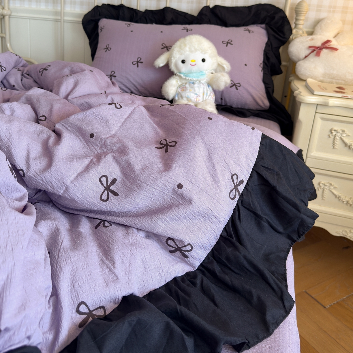 91家纺网 家纺一手货源 找家纺 优卡迪家纺馆 2026新款皱皱棉双层纱黑花边四件套下载文件包含买家秀 紫苏