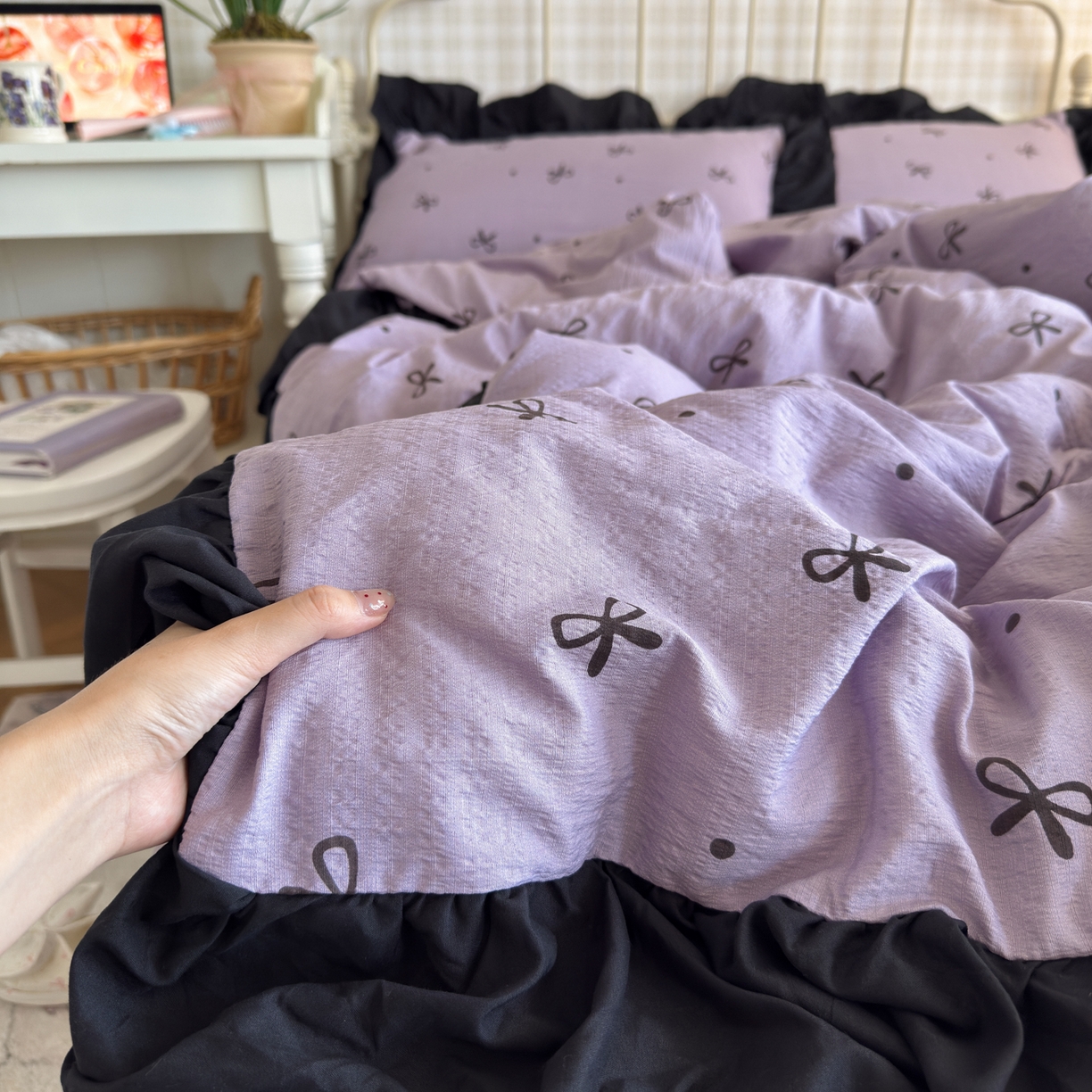 91家纺网 家纺一手货源 找家纺 优卡迪家纺馆 2026新款皱皱棉双层纱黑花边四件套下载文件包含买家秀 紫苏