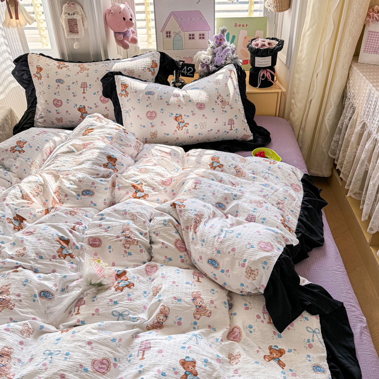 91家纺网 家纺一手货源 找家纺 优卡迪家纺馆 2026新款皱皱棉双层纱黑花边四件套下载文件包含买家秀 紫韵流光