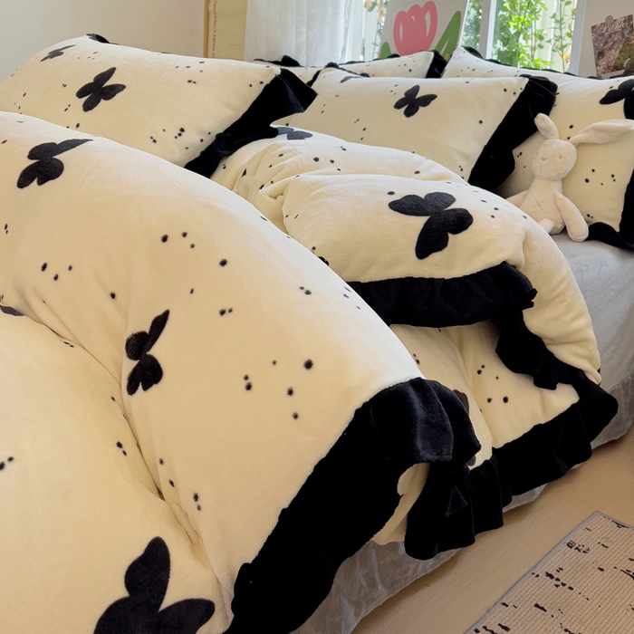 迪梦姿家纺 2025新款牛奶绒印花花边款四件套 蝴蝶白