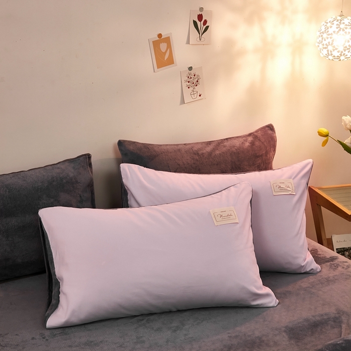 91家纺网 家纺一手货源 找家纺 啊雅家居 2026新款水洗棉牛奶绒三件套四件套 暖粉加牛奶绒