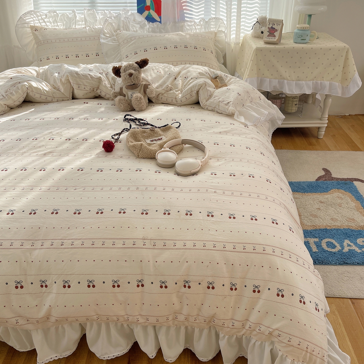 91家纺网 家纺一手货源 找家纺 （总）三朵家纺 2026新款云柔水洗棉大花边A类韩版四件套