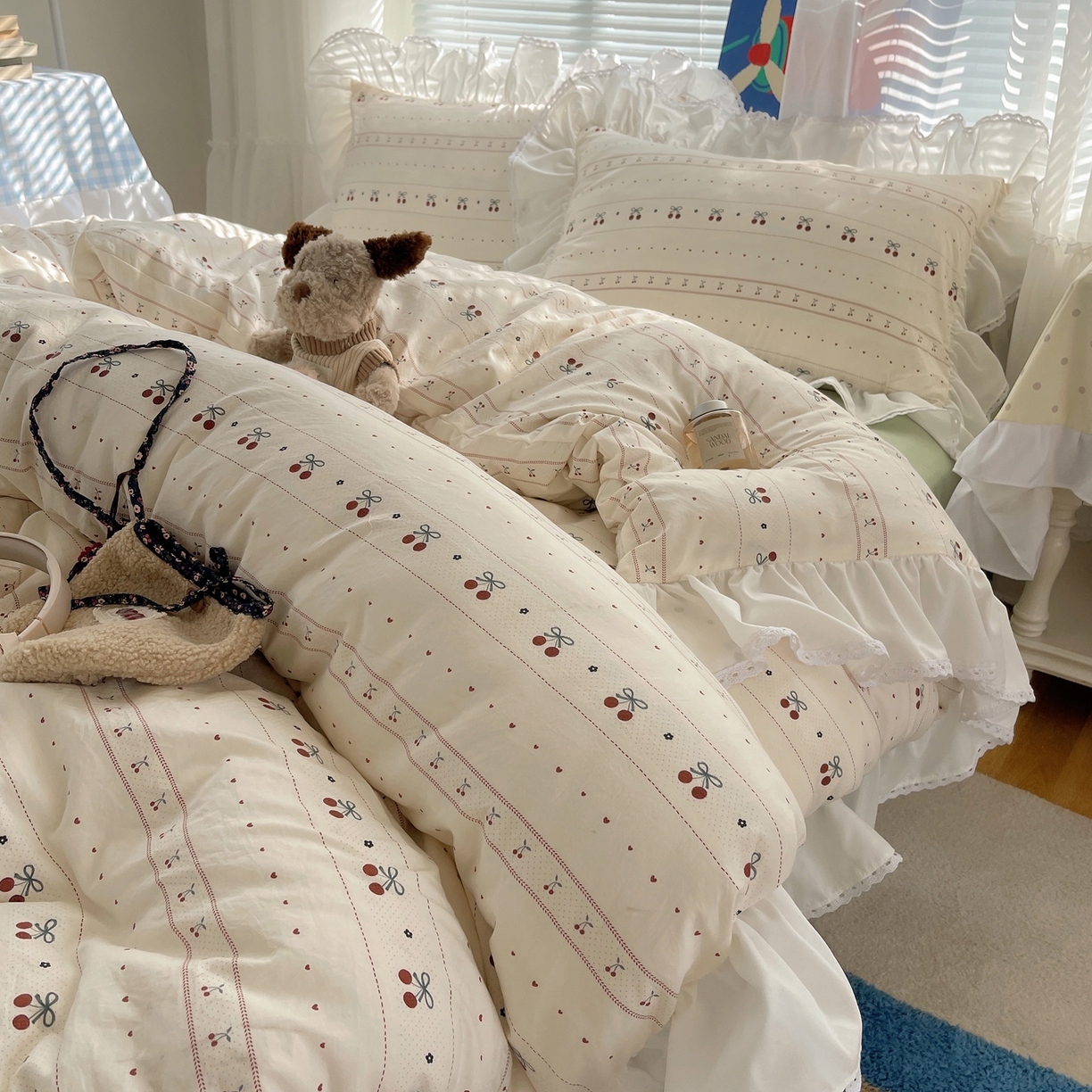 91家纺网 家纺一手货源 找家纺 （总）三朵家纺 2026新款云柔水洗棉大花边A类韩版四件套