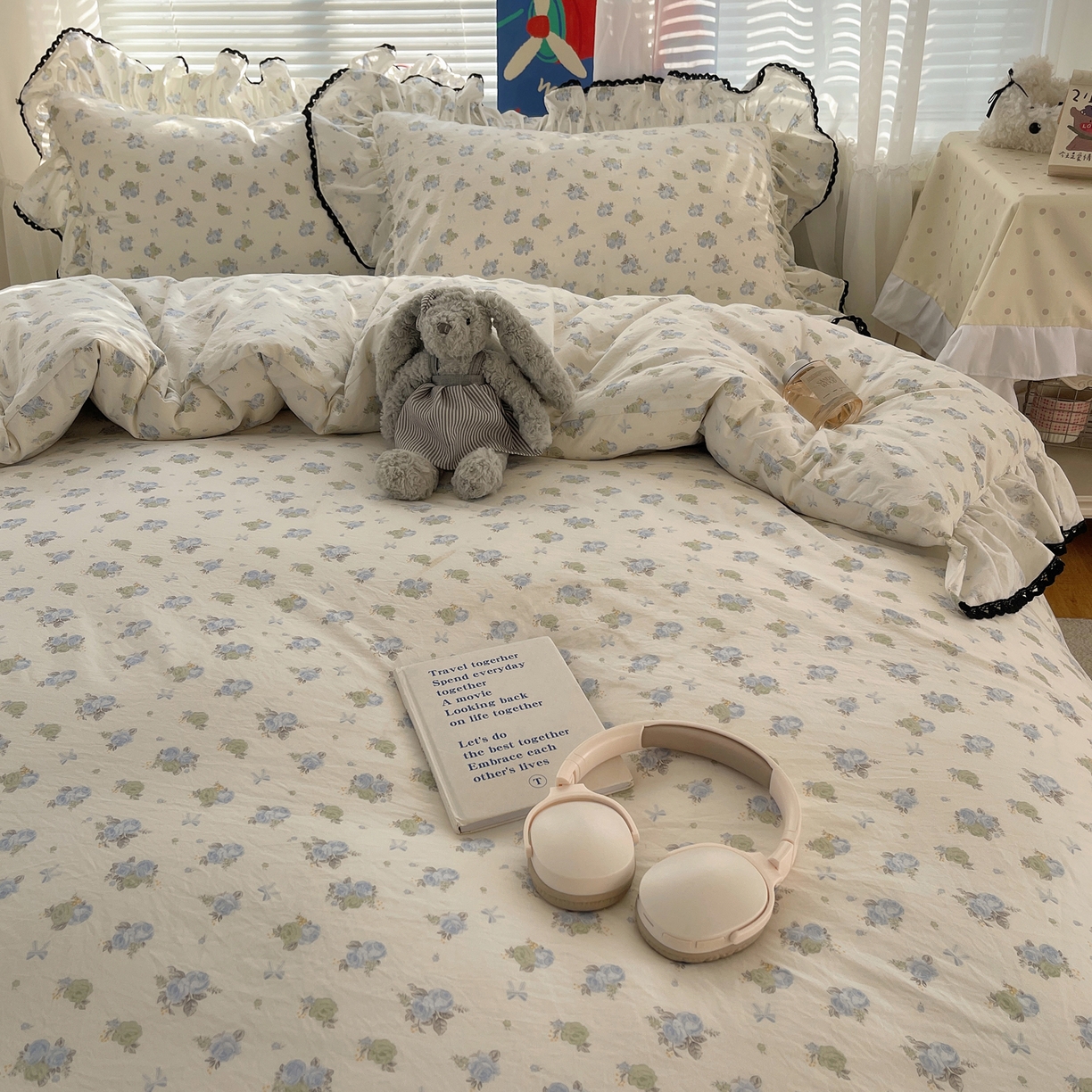 91家纺网 家纺一手货源 找家纺 三朵家纺 2026新款云柔水洗棉大花边A类韩版四件套 沐语花朝