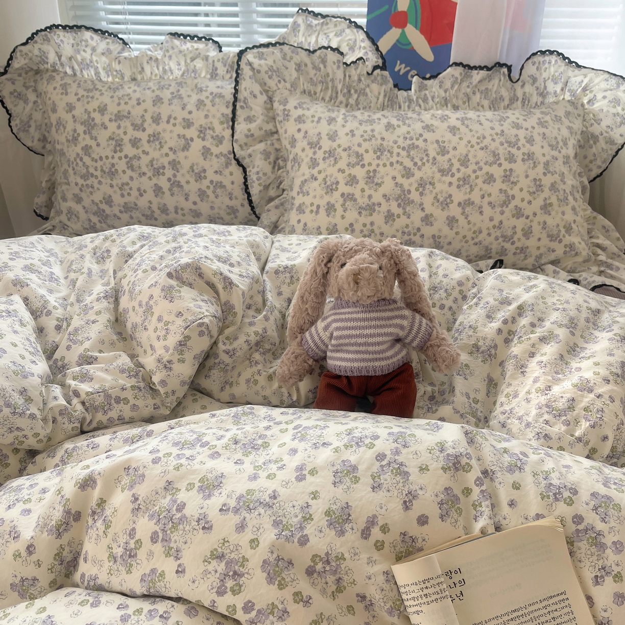 91家纺网 家纺一手货源 找家纺 三朵家纺 2026新款云柔水洗棉大花边A类韩版四件套 梵高印象