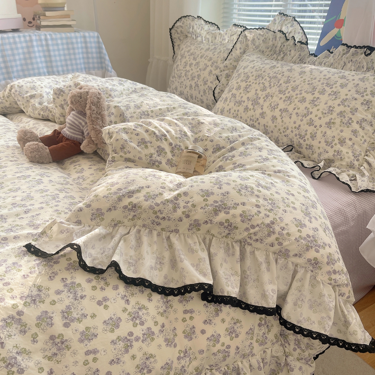 91家纺网 家纺一手货源 找家纺 三朵家纺 2026新款云柔水洗棉大花边A类韩版四件套 梵高印象