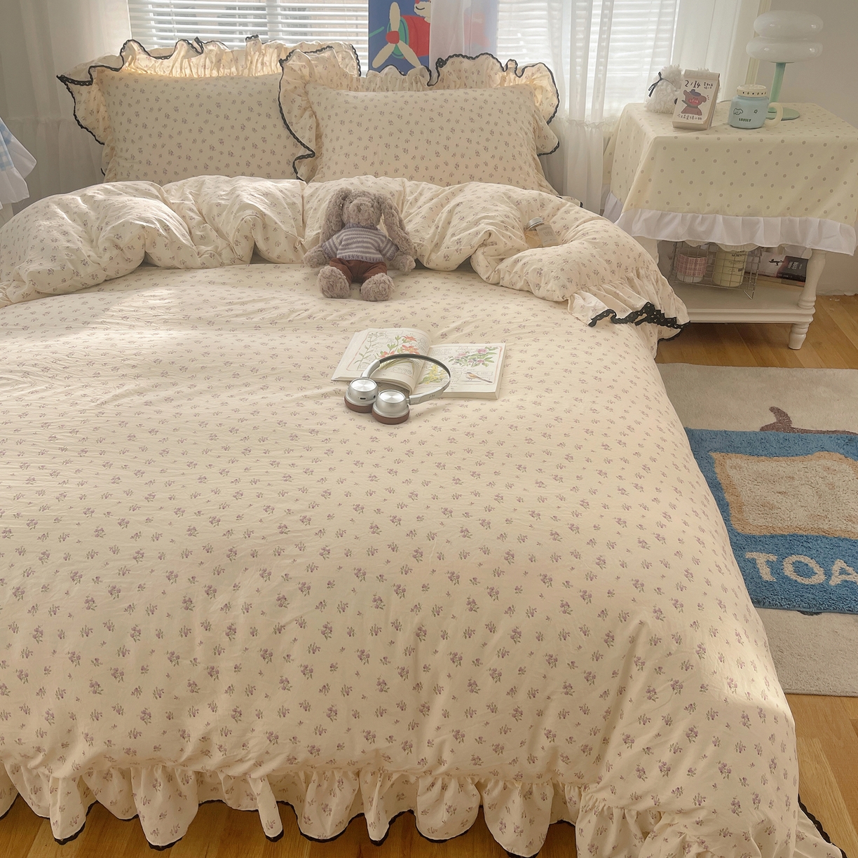 91家纺网 家纺一手货源 找家纺 三朵家纺 2026新款云柔水洗棉大花边A类韩版四件套 梵高印象