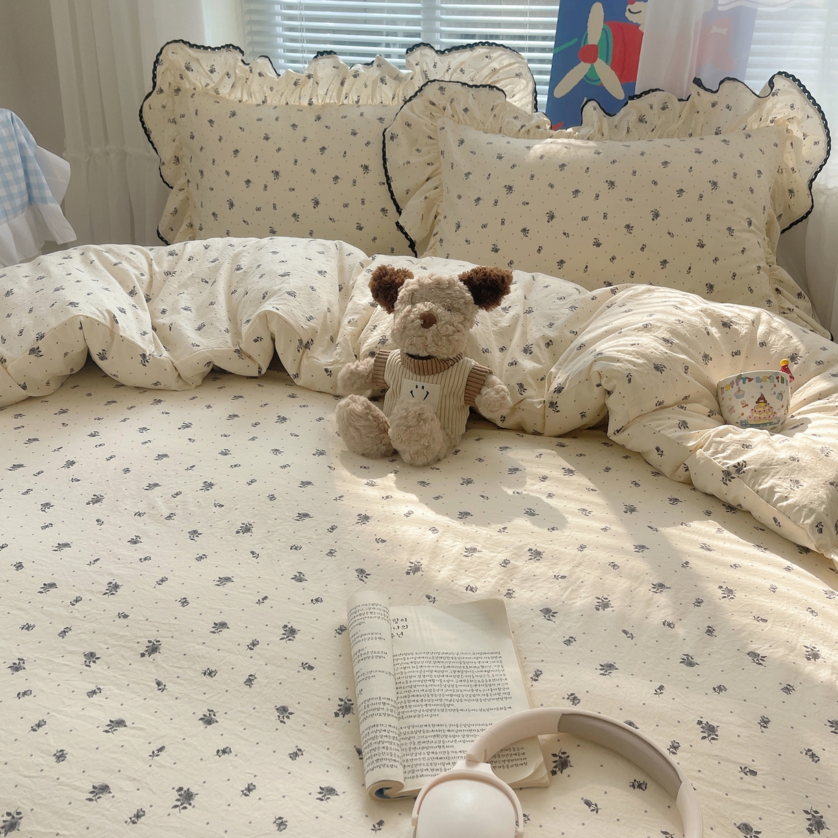 91家纺网 家纺一手货源 找家纺 三朵家纺 2026新款云柔水洗棉大花边A类韩版四件套 半岛玫瑰