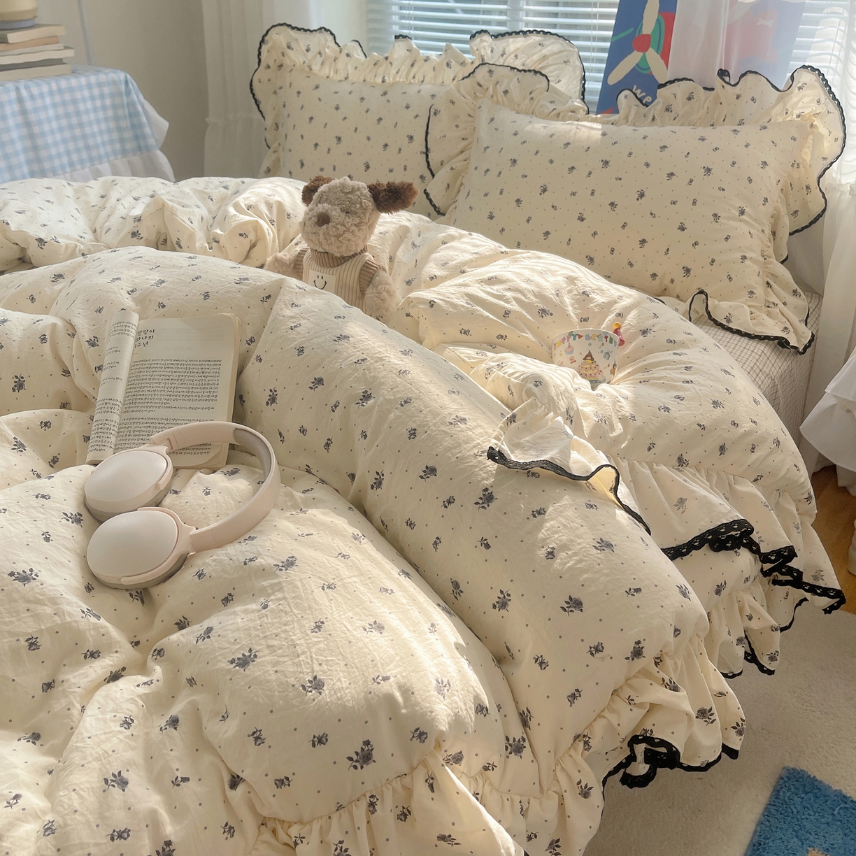 91家纺网 家纺一手货源 找家纺 三朵家纺 2026新款云柔水洗棉大花边A类韩版四件套 半岛玫瑰