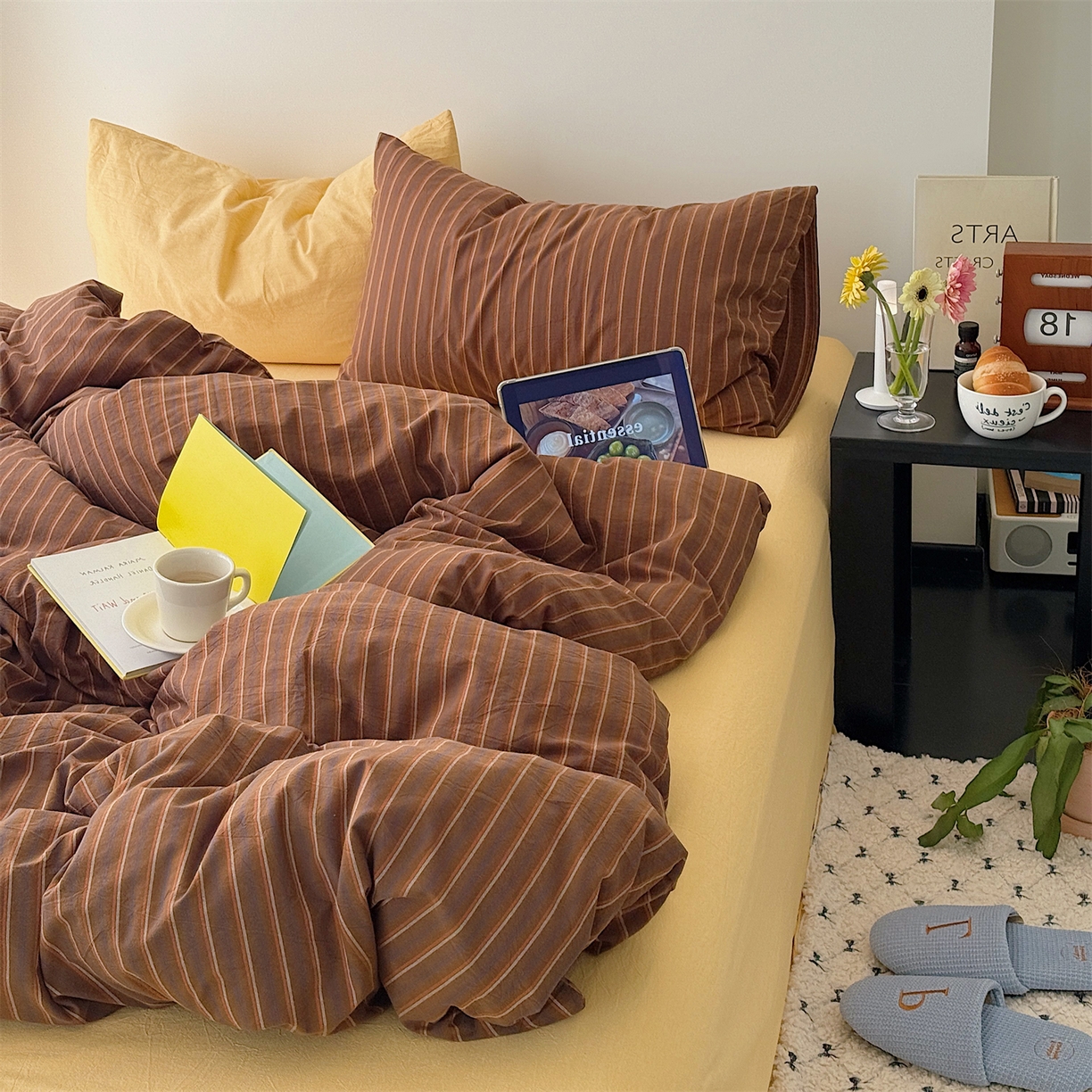 91家纺网 家纺一手货源 找家纺 （总）三朵家纺 2026新款复古简约格子混搭全棉纯棉色织水洗棉四件套