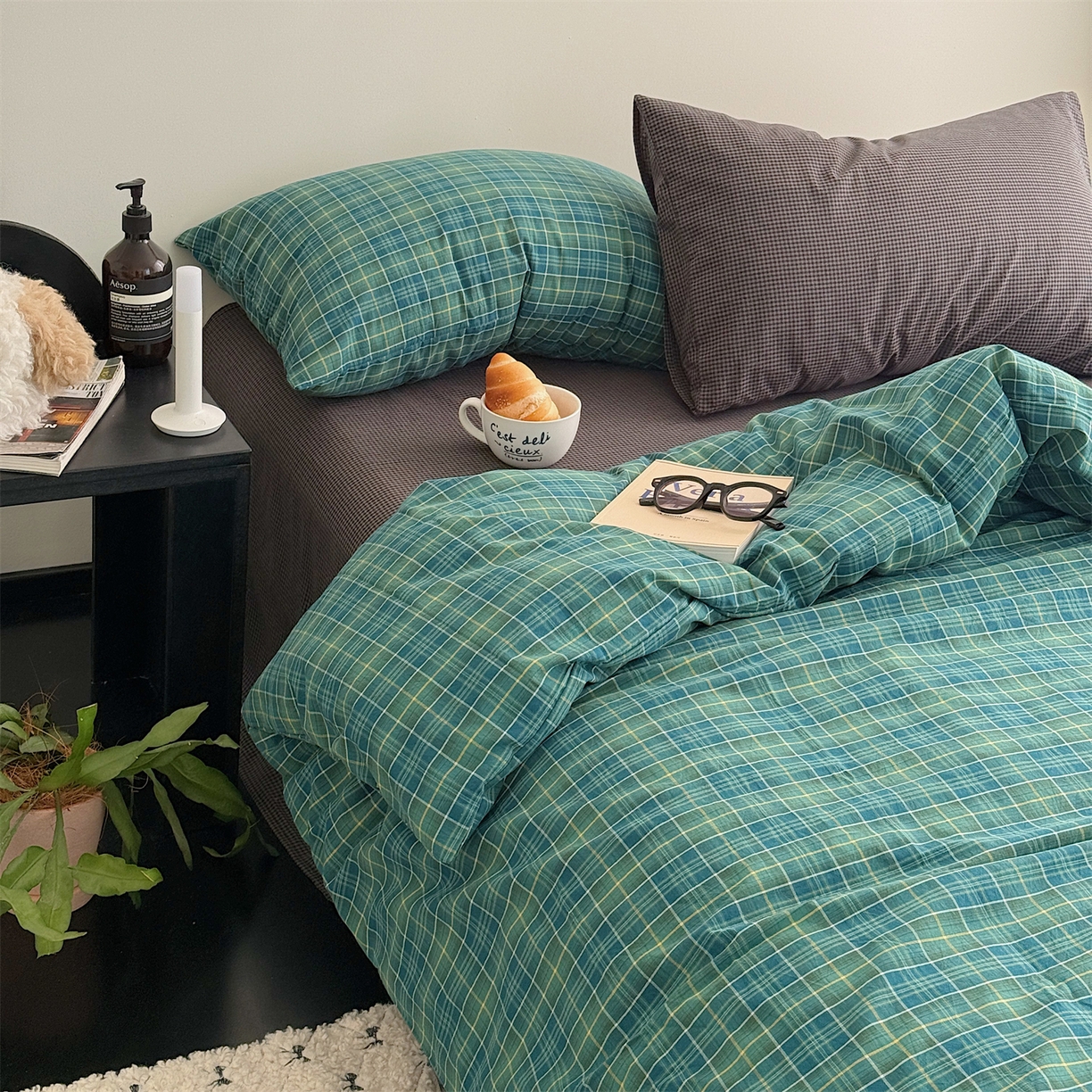 91家纺网 家纺一手货源 找家纺 三朵家纺 2026新款复古简约格子混搭全棉纯棉色织水洗棉四件套 绿格