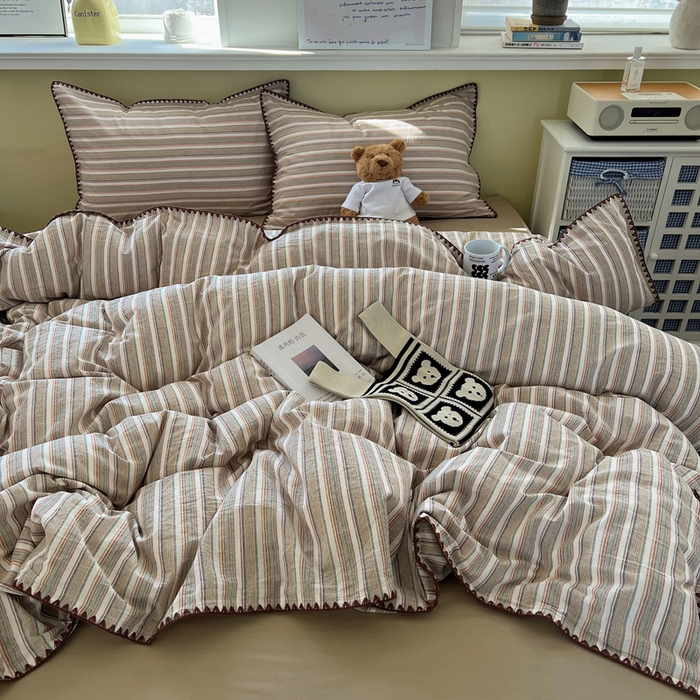 91家纺网 家纺一手货源 找家纺 XIWEN-希文家纺 2026新款40支全棉色织水洗棉贝壳边四件套 复古条