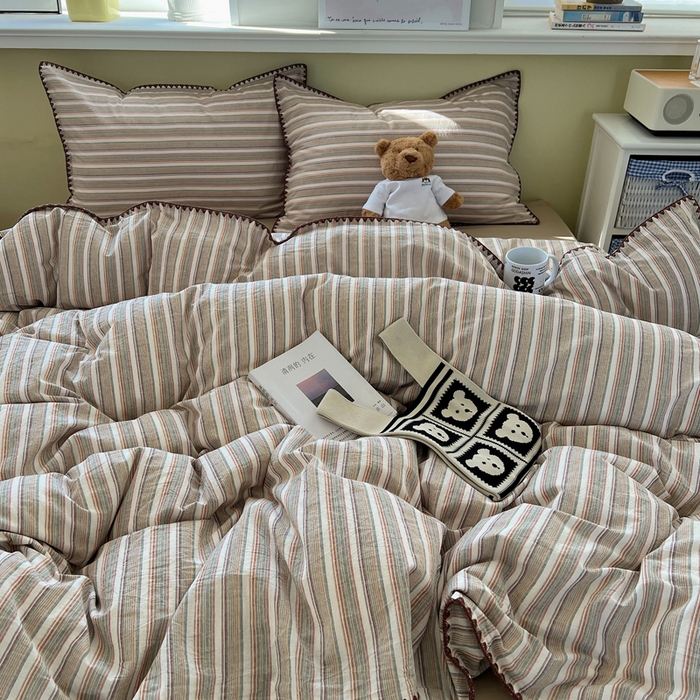 91家纺网 家纺一手货源 找家纺 XIWEN-希文家纺 2026新款40支全棉色织水洗棉贝壳边四件套 复古条