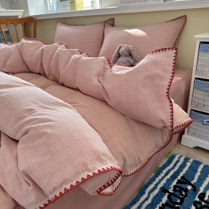 91家纺网 家纺一手货源 找家纺 XIWEN-希文家纺 2026新款40支全棉色织水洗棉贝壳边四件套 米菲-粉