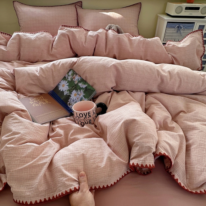 91家纺网 家纺一手货源 找家纺 XIWEN-希文家纺 2026新款40支全棉色织水洗棉贝壳边四件套 米菲-粉