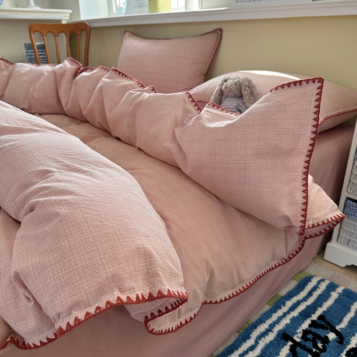 91家纺网 家纺一手货源 找家纺 XIWEN-希文家纺 2026新款40支全棉色织水洗棉贝壳边四件套 米菲-粉