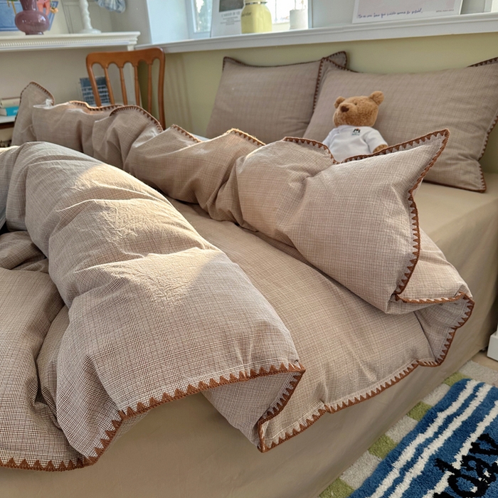 91家纺网 家纺一手货源 找家纺 XIWEN-希文家纺 2026新款40支全棉色织水洗棉贝壳边四件套 米菲-卡其