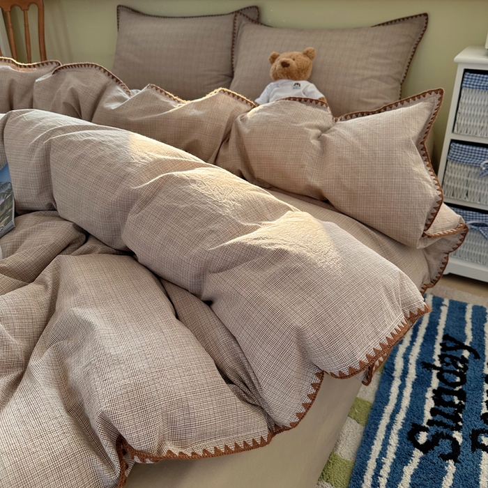 91家纺网 家纺一手货源 找家纺 XIWEN-希文家纺 2026新款40支全棉色织水洗棉贝壳边四件套 米菲-卡其