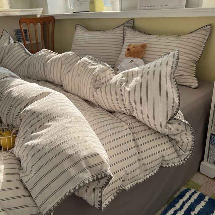 91家纺网 家纺一手货源 找家纺 XIWEN-希文家纺 2026新款40支全棉色织水洗棉贝壳边四件套 双条-灰