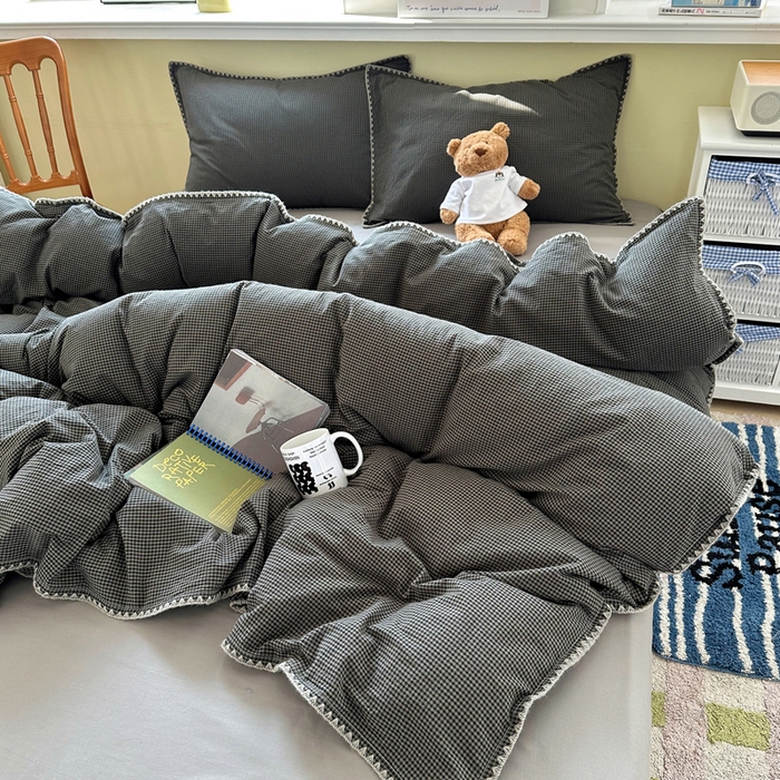 91家纺网 家纺一手货源 找家纺 XIWEN-希文家纺 2026新款40支全棉色织水洗棉贝壳边四件套 余音-黑