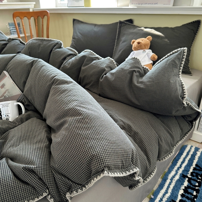 91家纺网 家纺一手货源 找家纺 XIWEN-希文家纺 2026新款40支全棉色织水洗棉贝壳边四件套 余音-黑