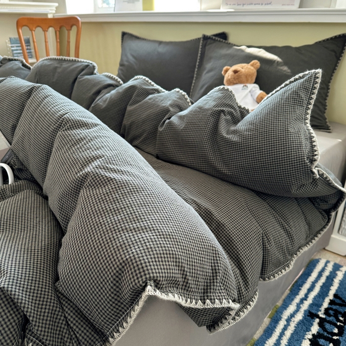 91家纺网 家纺一手货源 找家纺 XIWEN-希文家纺 2026新款40支全棉色织水洗棉贝壳边四件套 余音-黑