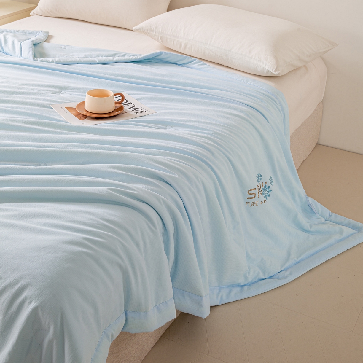 91家纺网 家纺一手货源 找家纺 心悦家纺 2026新款简约有氧凉感冰丝夏被夏凉被空调被 晴空蓝