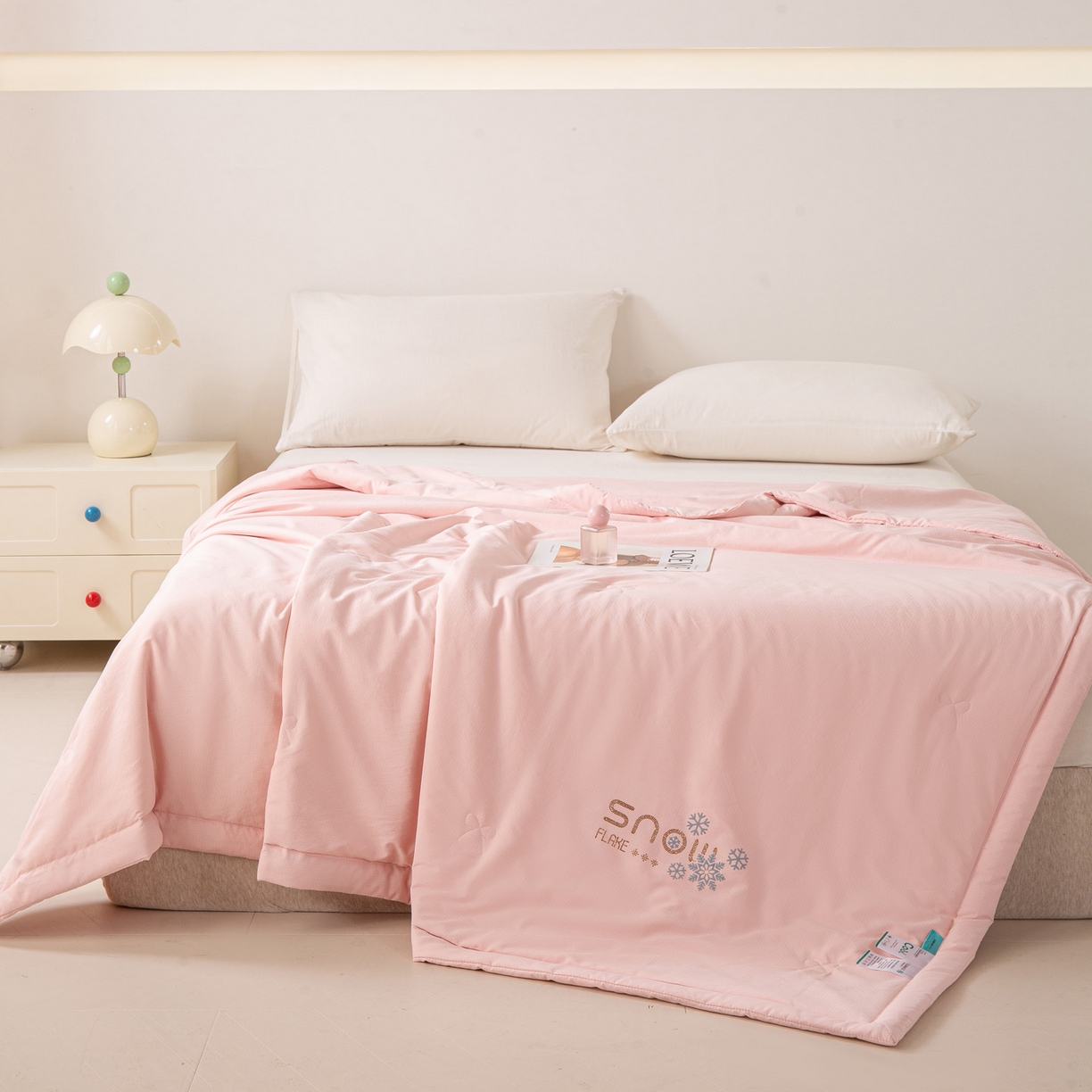 91家纺网 家纺一手货源 找家纺 心悦家纺 2026新款简约有氧凉感冰丝夏被夏凉被空调被 蜜桃粉