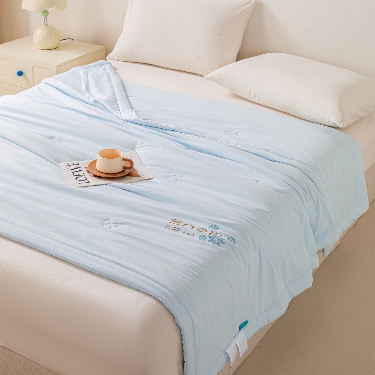 91家纺网 家纺一手货源 找家纺 心悦家纺 2026新款简约有氧凉感冰丝夏被夏凉被空调被 晴空蓝